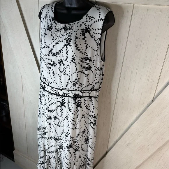 Talbots Black and White Patterned Midi Dress - Picture 3 of 6